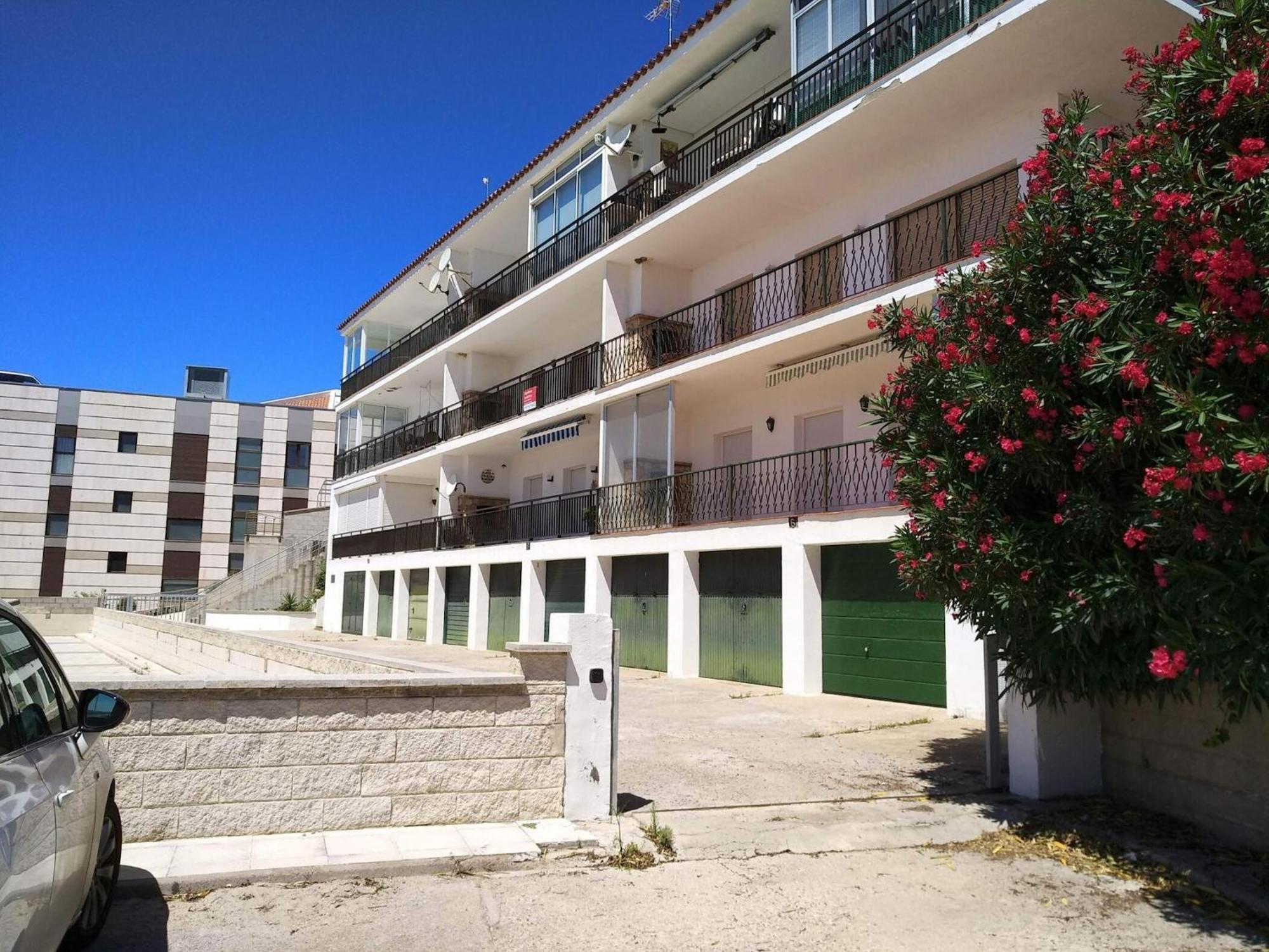 Beautiful In With Views Apartment